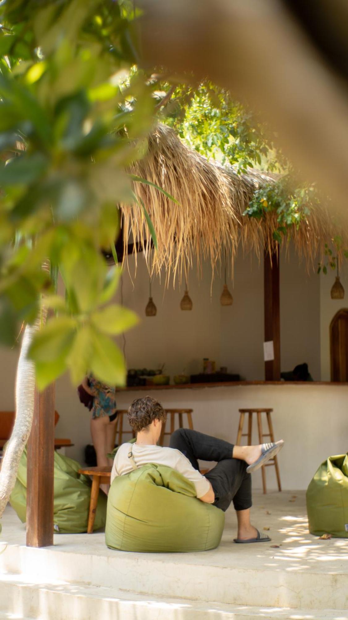 Lost Inn Kuta Capsule Hostel Dış mekan fotoğraf