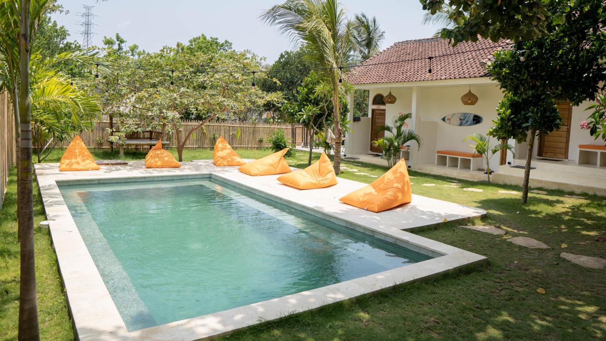Lost Inn Kuta Capsule Hostel Dış mekan fotoğraf
