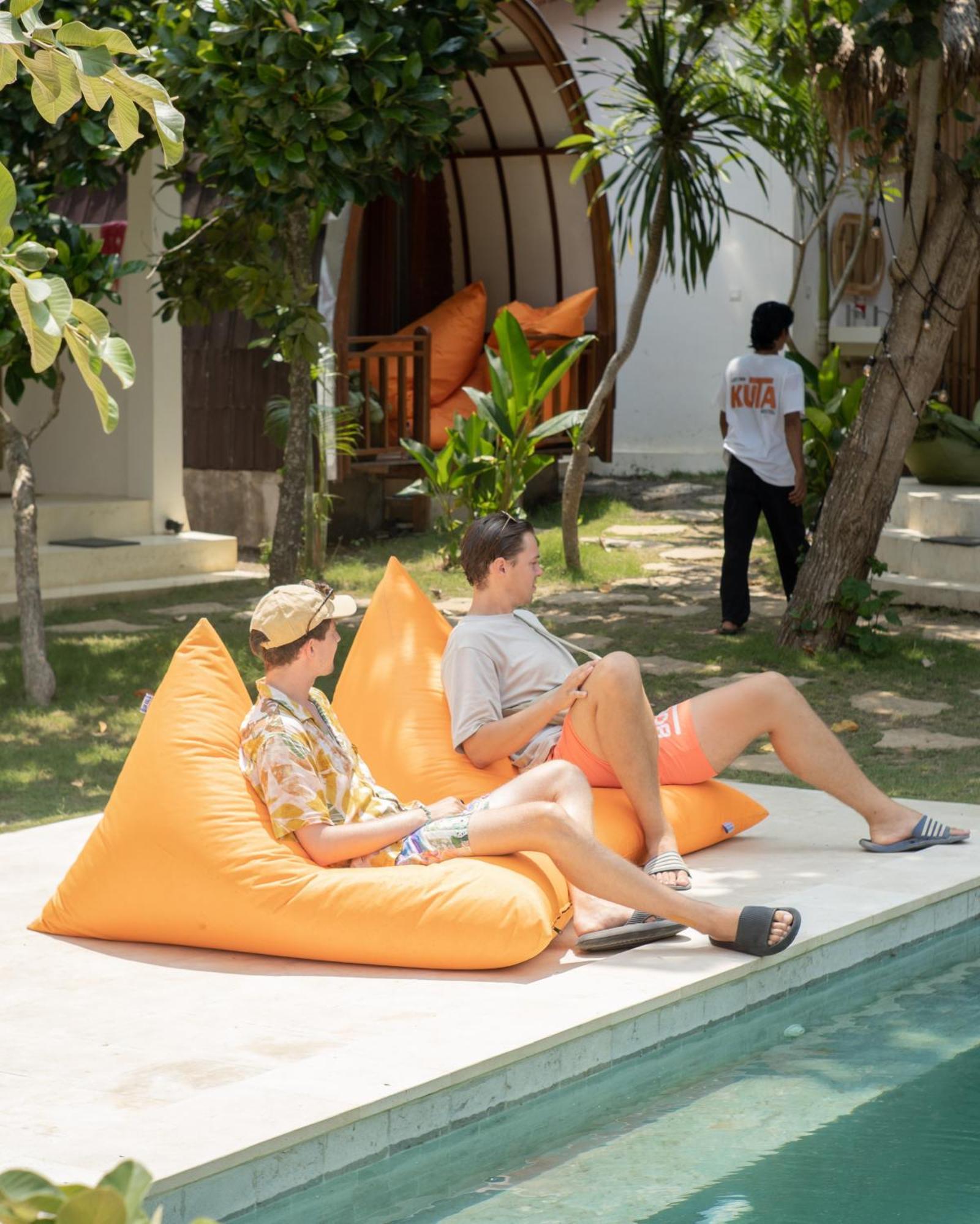 Lost Inn Kuta Capsule Hostel Dış mekan fotoğraf